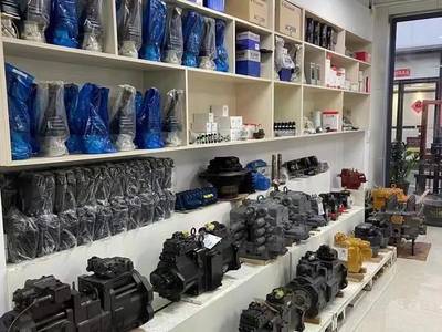 Excavator Spare Parts — Hydraulic Main Pump for Excavator, Multi